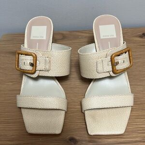 Dolce Vita Posy Sandal.  Size 7 wheat Raffia